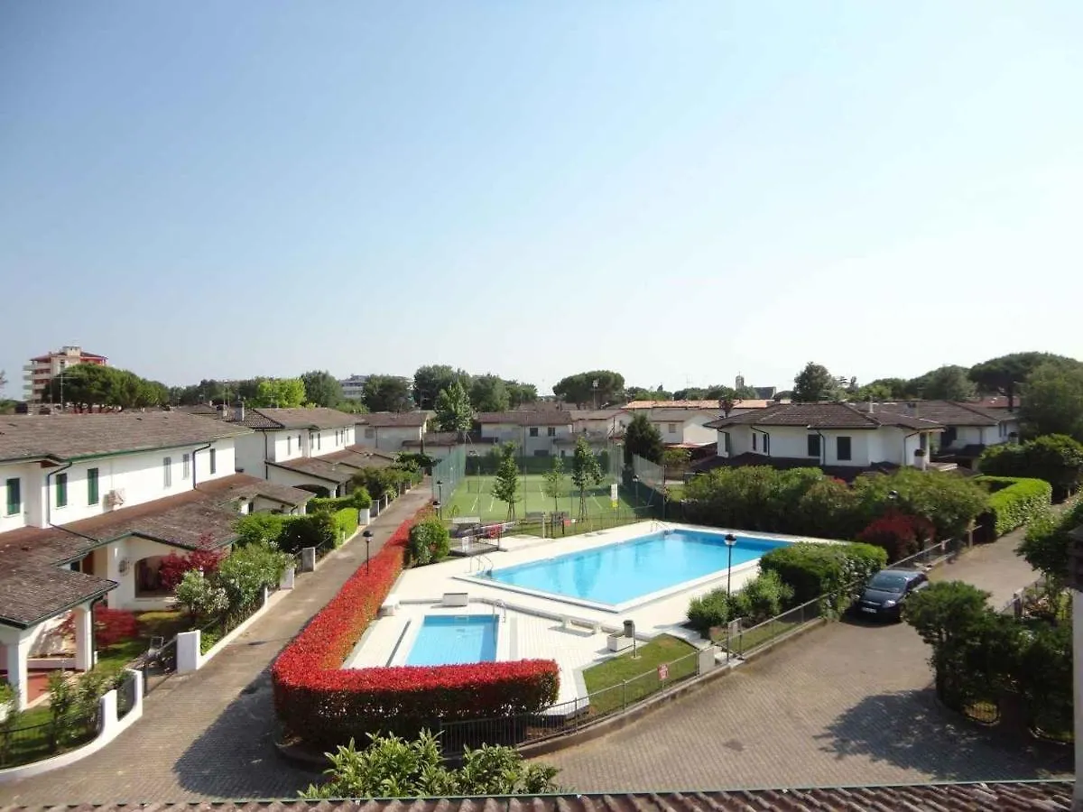 Holiday Home Porto Santa Margherita 40177  פורטו סנטה מרגריטה די קאורלה